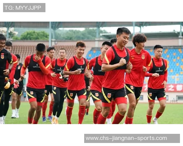 王钰栋蒯纪闻入围国足东亚杯名单平均年龄显著降低引发关注